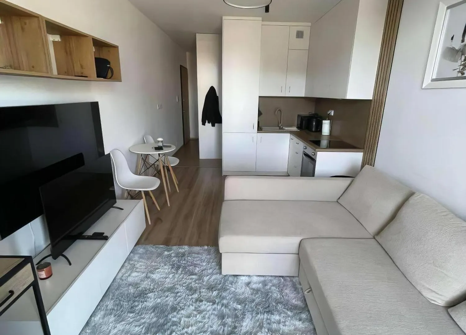 4Chi - Wiktoryn Studio Warsaw